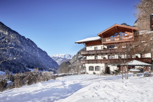 S&uuml;dansicht Hotel Dorfer