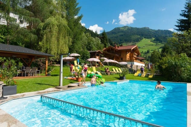 Beheiztes Freischwimmbad vom Hotel Dorfer