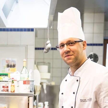 Gastgeber und K&uuml;chenchef Thomas Aichhorn